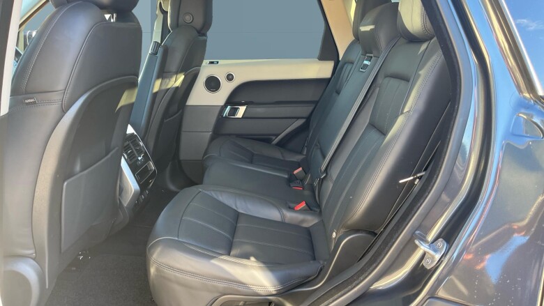 Land Rover Range Rover Sport 2.0 P400e HSE Silver 5dr Auto Estate